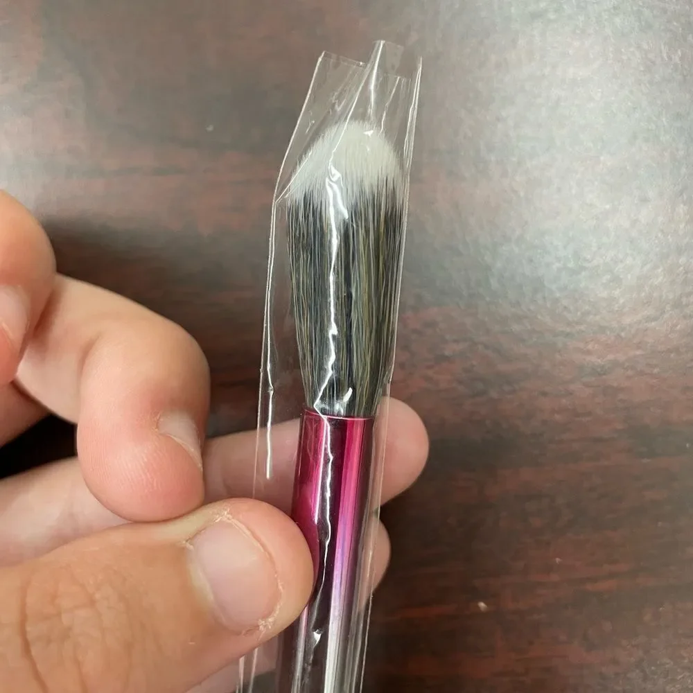 BH Cosmetics Ombré Makeup Brush